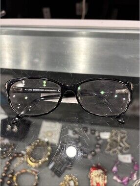 Woman’s Tom Ford TF5142 54 15 135 Sunglasses With Lens